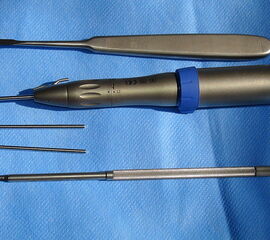 Instrumentarium für die minimalinvasive Vorfußkorrektur.